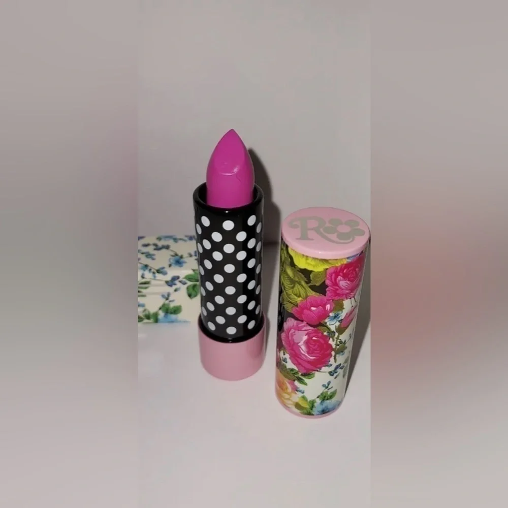 MAC Cosmetics Richard Quinn Lipstick Mega Magenta-LIMITED EDITION NIB